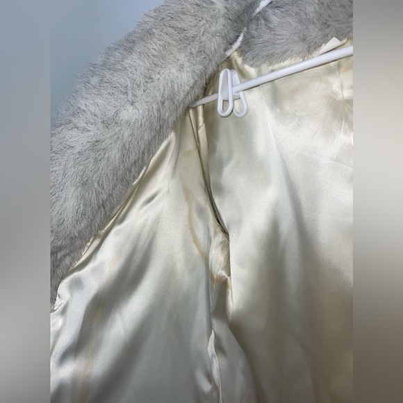 G.CASEROTTI acrylic fur coat medium - Picture 6 of 16